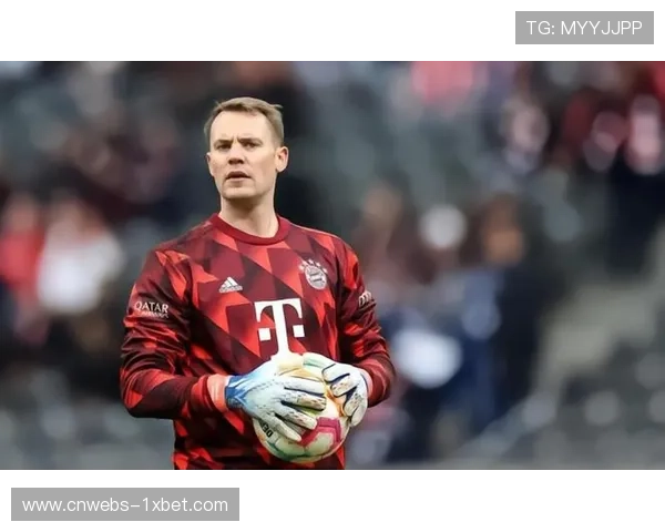 诺伊尔关键扑救罗幕洛单刀，经验助拜仁下半场逆转